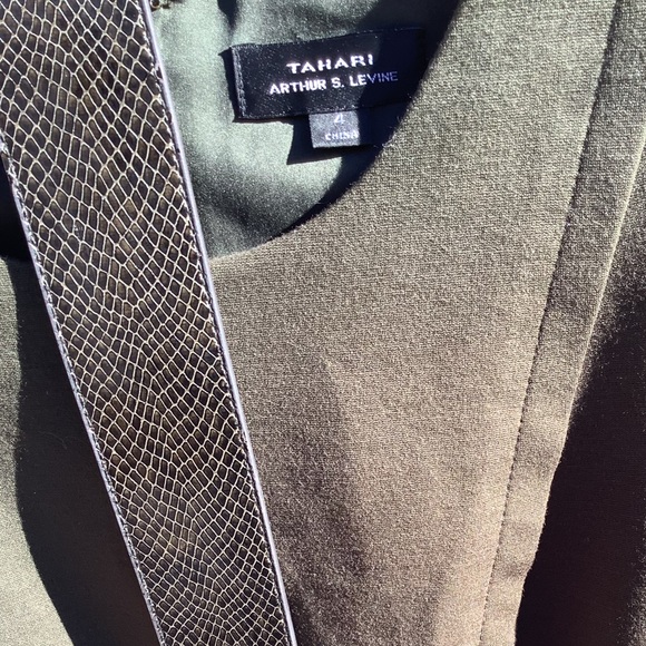 Tahari Arthur Levine Olive dress with belt - Picture 7 of 8